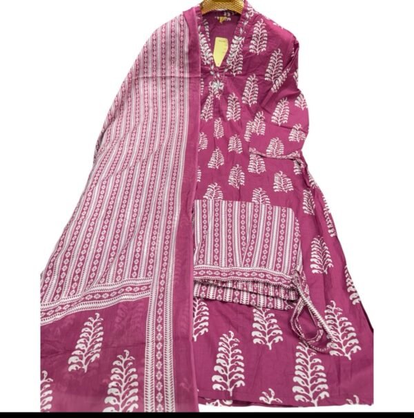Coat neck Kurti set