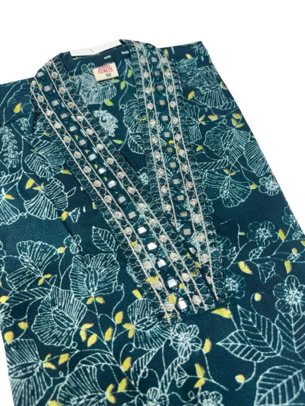 Green Kurti set - Image 2