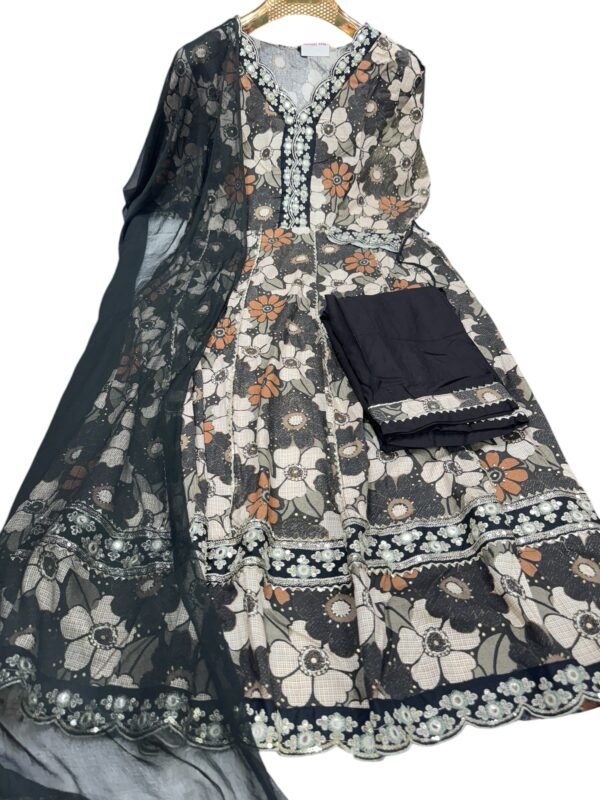 Anarkali suit
