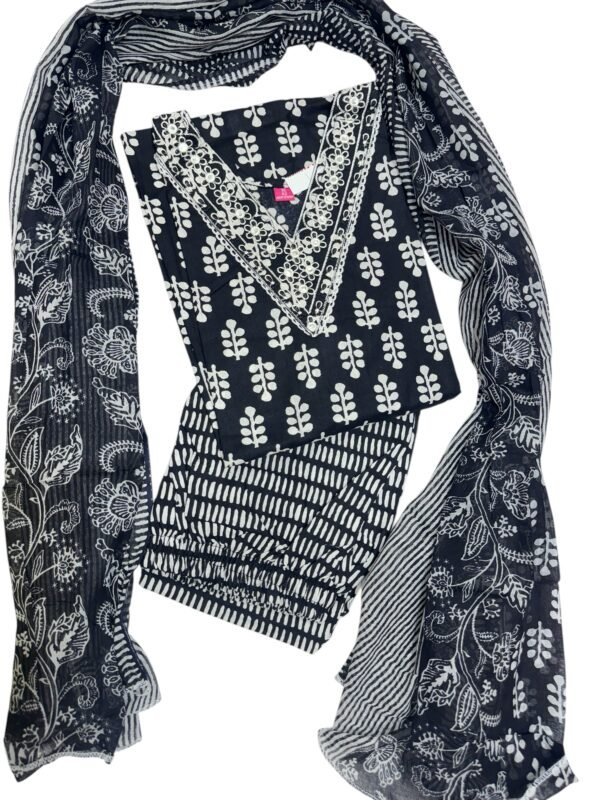 Black kurti set - Image 2