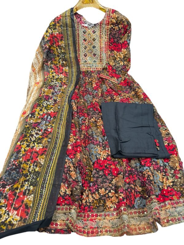 Naira cut suit