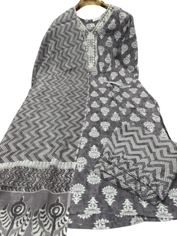 Plus size gray set