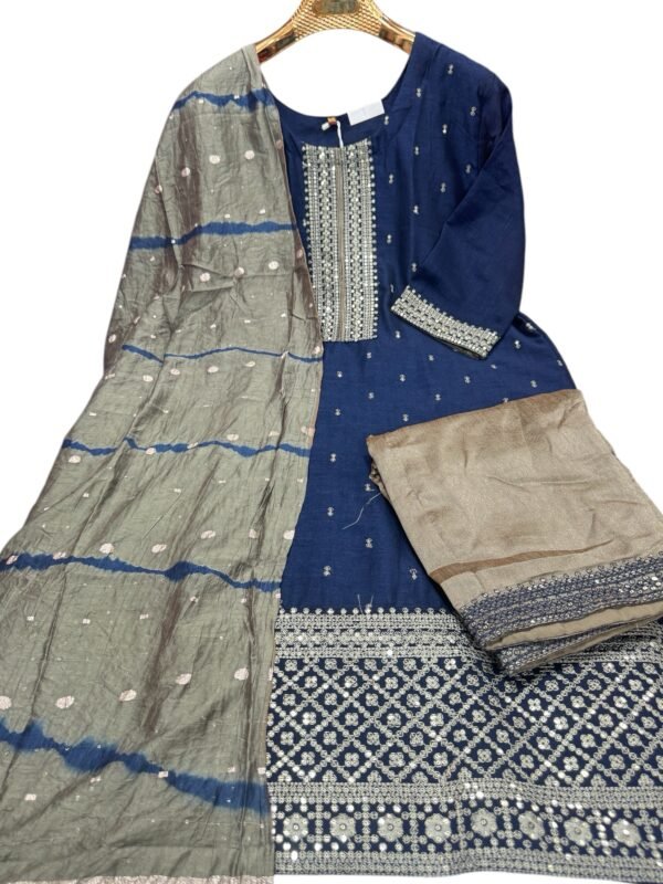 Party wear set