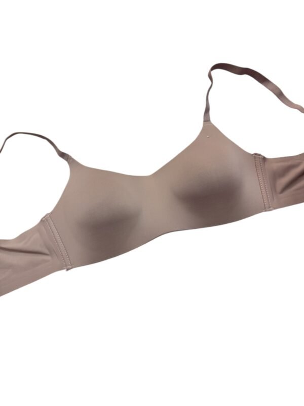 PB003 - Image 2