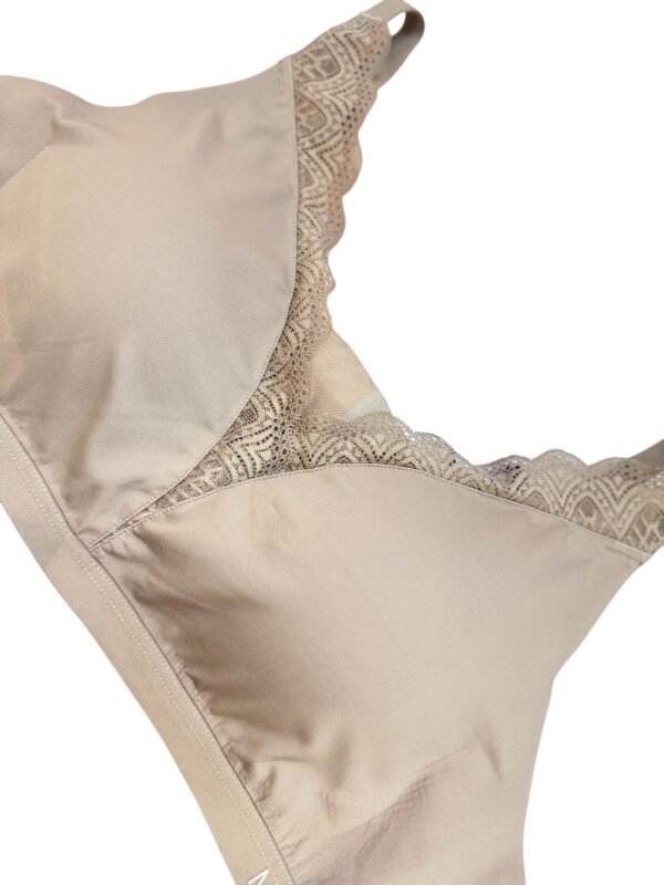BH022 - Image 3